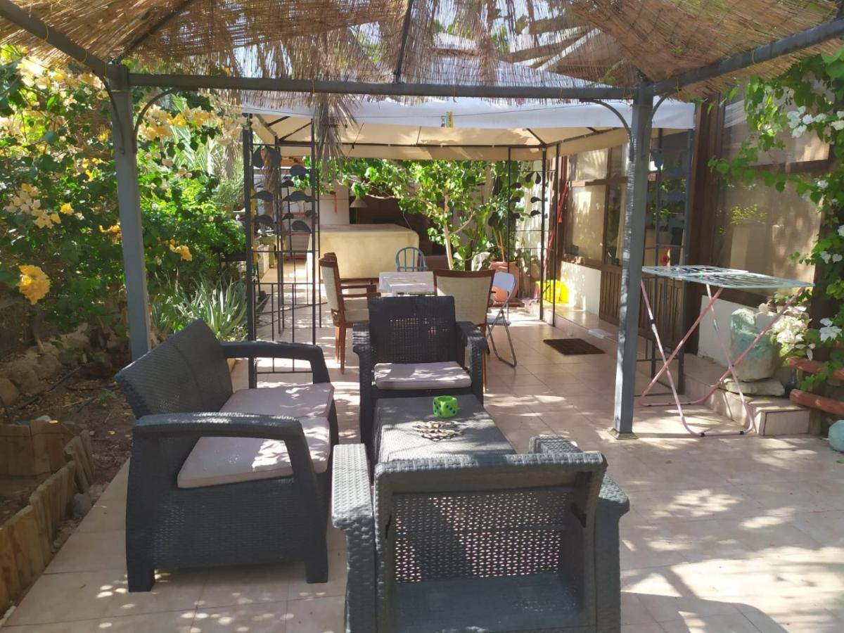 Lotus Turtle Garden Eilat Apartment Bagian luar foto